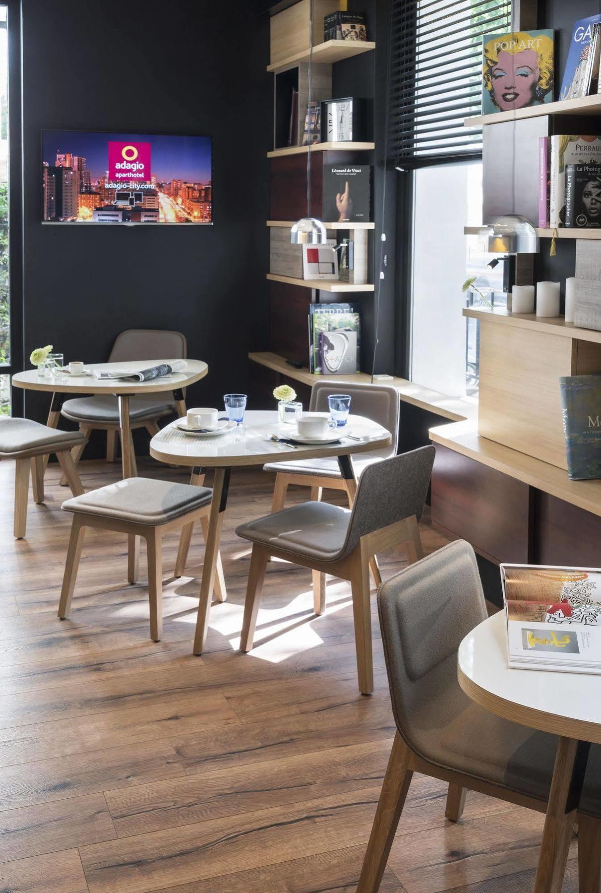 פריז Hotel Max מראה חיצוני תמונה